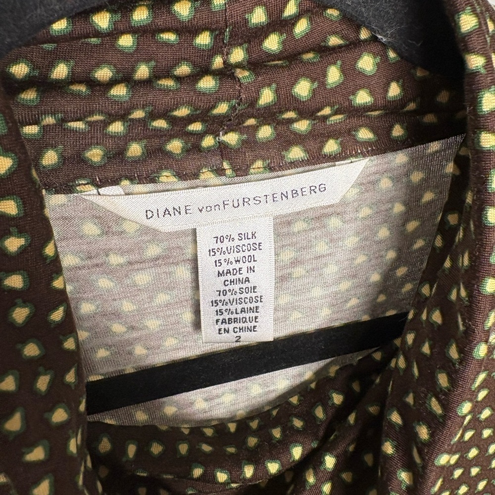Diane von Furstenberg brown and green acorn print silk blend mock neck dress 2 - Picture 3 of 3